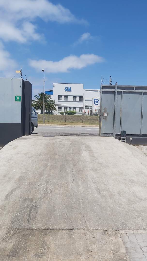 To Let commercial Property for Rent in Sidwell Eastern Cape